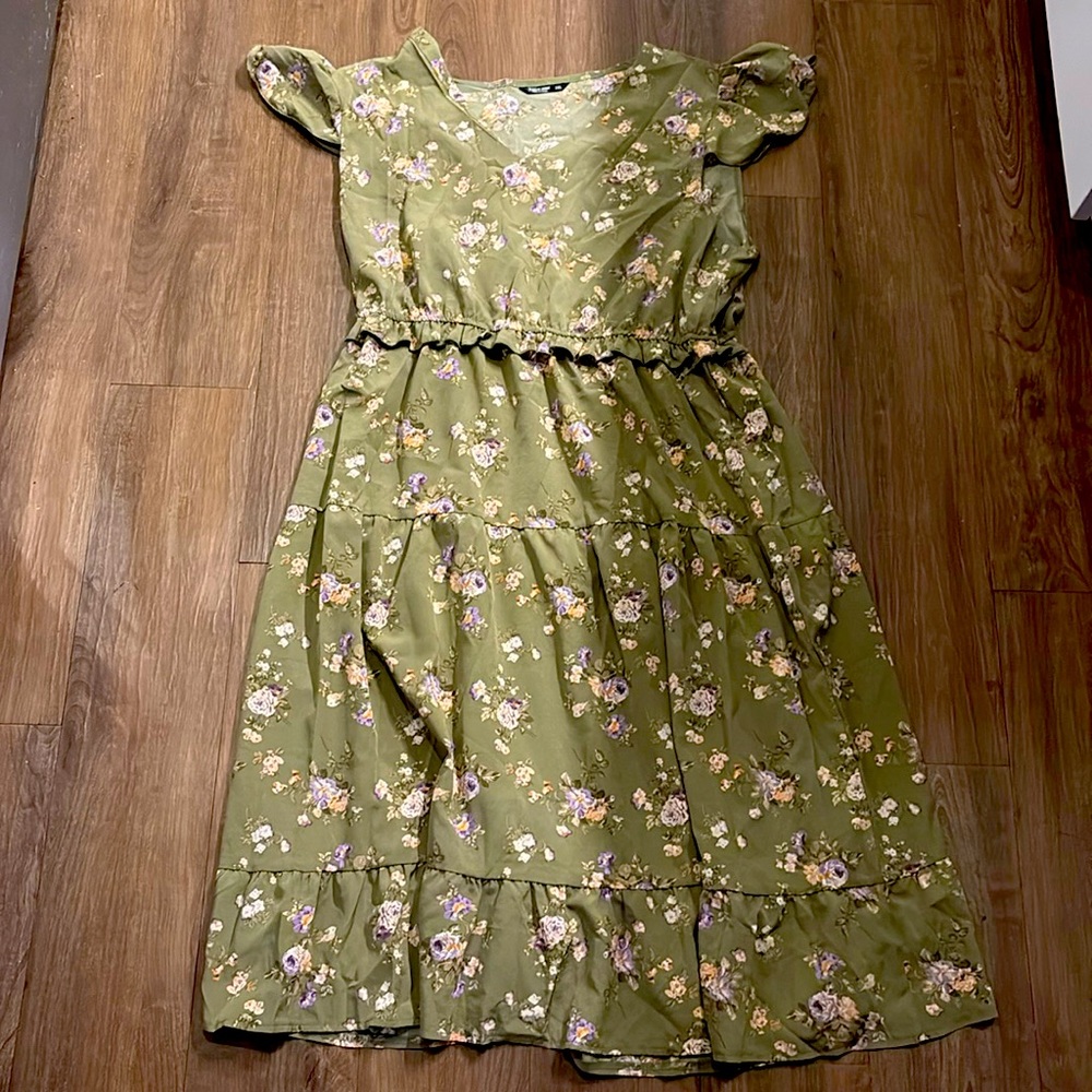 Plus Floral Print Ruffle Hem A-line Dress